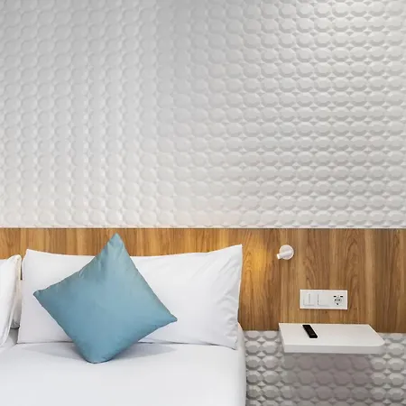 Odyssey Aparthotel Alicante