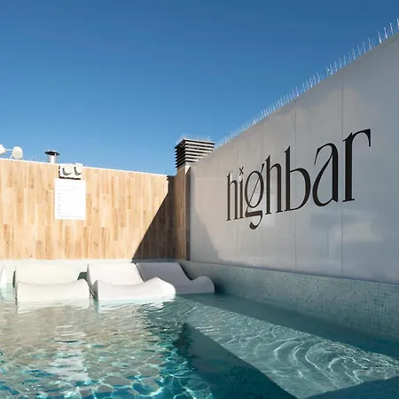 Odyssey アパートホテル