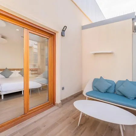 Odyssey Aparthotel